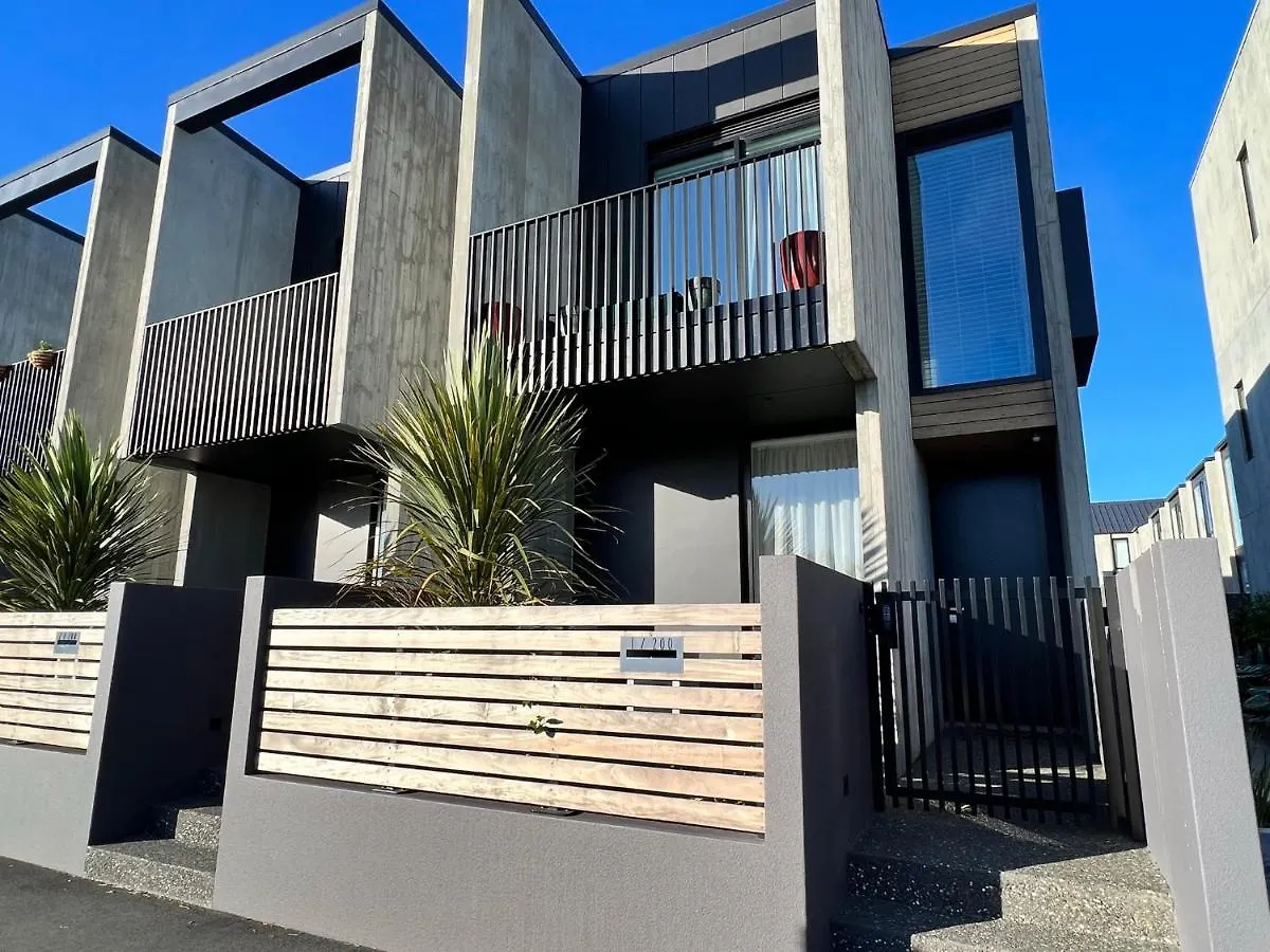 Worcester Terrace One - Christchurch Holiday Homes contacts